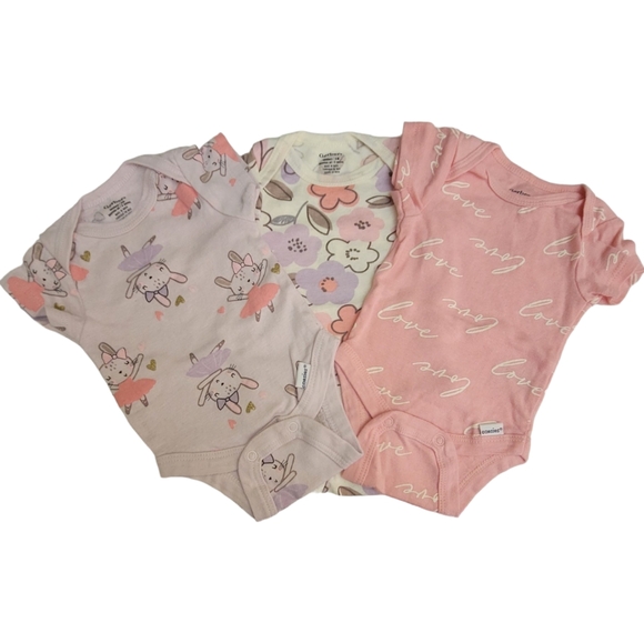 Gerber Girl 3-Pack Variety Onesies Bodysuits, 0 - 3 Months Pink, Lavender, White - Picture 1 of 11